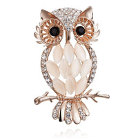 Elegant Crystal Rhinestone Butterfly Peacock Cat Owl Opal Stone Animal Brooches Pin for Women Suit Brooch Clothing Buckle